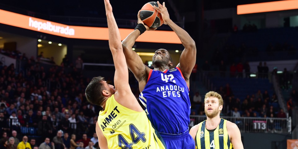 PTT Türkiye Kupası çeyrek finalinde Fenerbahçe Doğuş ile karşılaşıyoruz...