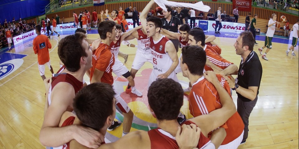U16 Milli Takım Avrupa üçüncüsü oldu...