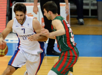 Anadolu Efes: 85 - Karşıyaka: 86