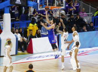 Real Madrid: 92 - Anadolu Efes: 84