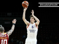 First step from Anadolu Efes: 95-85