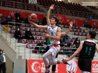 Gençlerimiz Farka Koştu: 104-77