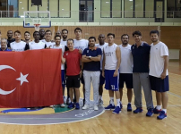 Anadolu Efes 30 Ağustos Zafer Bayramı’nı kutladı...