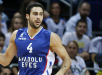 Anadolu Efes: 12 - Olympiacos: 15