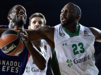 Darüşşafaka Doğuş: 79 - Anadolu Efes: 70