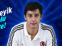 Anadolu Efes signs Samet Geyik