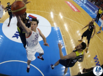Anadolu Efes ile Fenerbahçe ikinci randevuda...