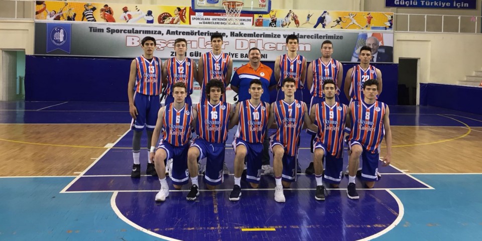 Esenkent Okyanus Anadolu Lisesi, Uşak Ö. Final Temel Lisesi’ni 87-70 mağlup etti...