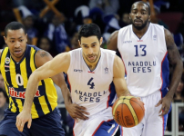 Anadolu Efes’e lider dayanmıyor: 85-67