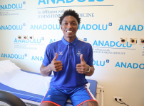 Beaubois, Oturu ve Johnson, Anadolu Sağlık Merkezi Hastanesi'nde kontrolden geçti