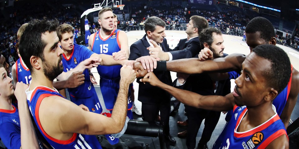 Anadolu Efes Unicaja Malaga’yı Konuk Ediyor...