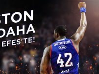 Dunston iki yıl daha Anadolu Efes’te...