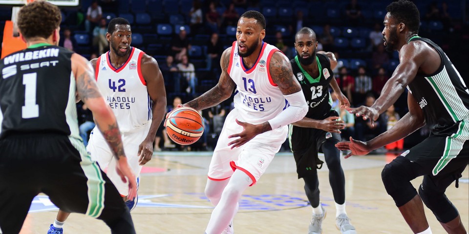 Anadolu Efes’ten İlk Adım: 78-69