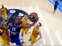 Efsane gecede galibiyet Anadolu Efes’in: 72-68