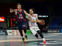 EL: TD Systems Baskonia 101 - 111 Anadolu Efes