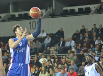 Anadolu Efes TED Kolej deplasmanından galibiyet ile dönüyor: 69-67