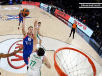 Anadolu Efes: 74 - Unicaja Malaga: 79