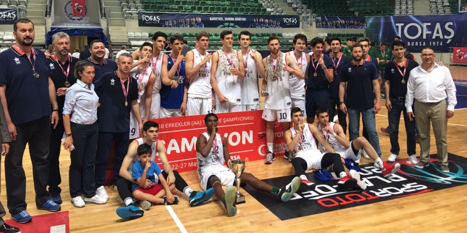 Anadolu Efes Genç Takımı Türkiye Şampiyonu...
