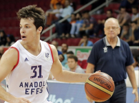 Anadolu Efes: 2 - Limoges: 2