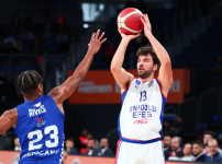 Anadolu Efes: 97 - Onvo Büyükçekmece Basketbol: 98