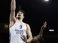 BSL: Anadolu Efes - Darüşşafaka Doğuş : 80 - 71