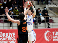 Gençlerimiz BGL'de Mağlup: 68-72