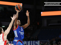 Euroleague : Anadolu Efes - Baskonia Vitoria Gasteiz: 81-82