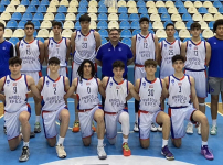 Yıldızlarımız Yarı Finalde: 68-62