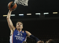 Efes with a decisive win at Trabzon: 97-71