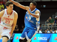 A Milliler Yunanistan'dan rövanşı alamadı: 72-76