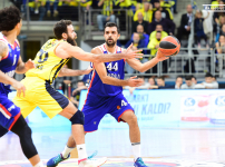 EL: Fenerbahçe BEKO 73 - 81 Anadolu Efes