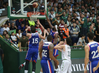 Teksüt Bandırma: 84 - Anadolu Efes: 66