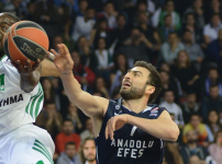 Anadolu Efes signs big man Lasme...