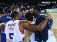 Anadolu Efes galibiyet serisini sürdürmek istiyor...