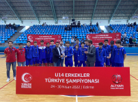 Küçüklerimiz Üçüncü Oldu: 61-57