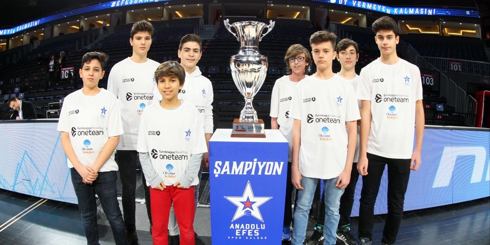 Okyanus Koleji Öğrencileri Sinan Erdem’de One Team dedi…