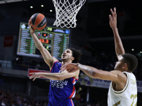 EL: Real Madrid 75 - 80 Anadolu Efes